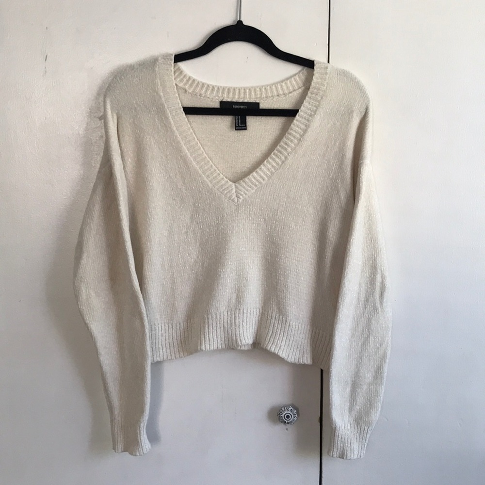 Forever 21 cream cropped v neck sweater